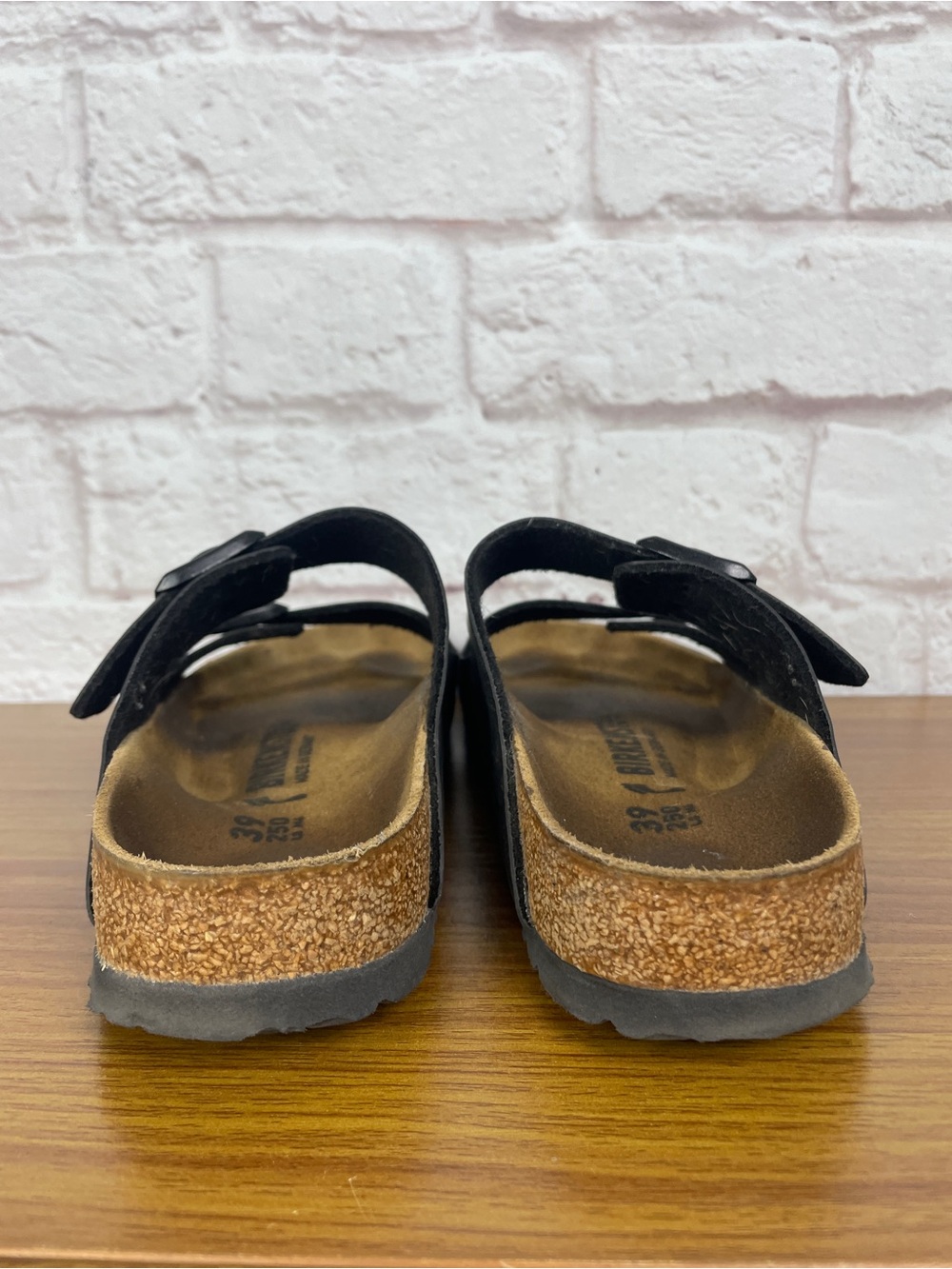 Birkenstock Arizona Black Faux Leather Sandals Size 39 - Picture 5 of 7